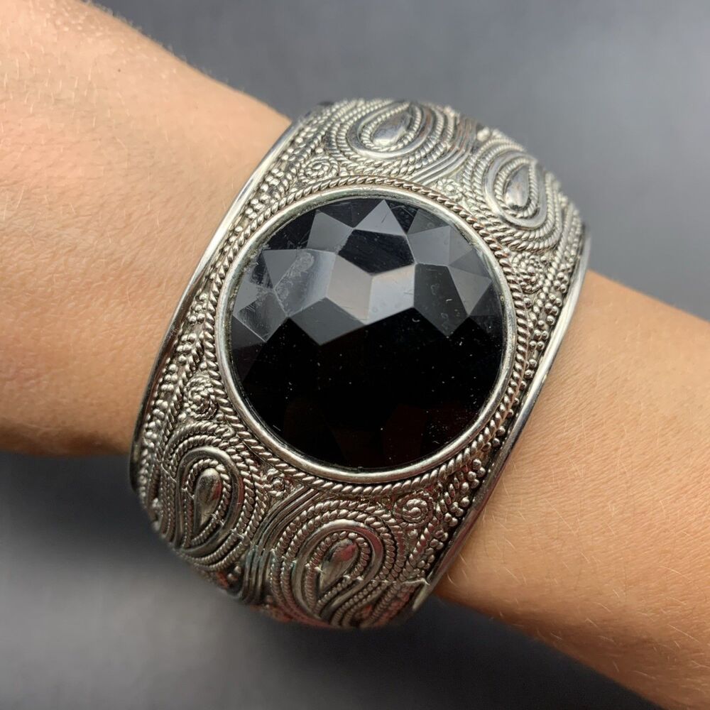 Chunky Hinged Bangle Bracelet Silver Tone Black Shiny Boho Bold Clamper 7.25 In